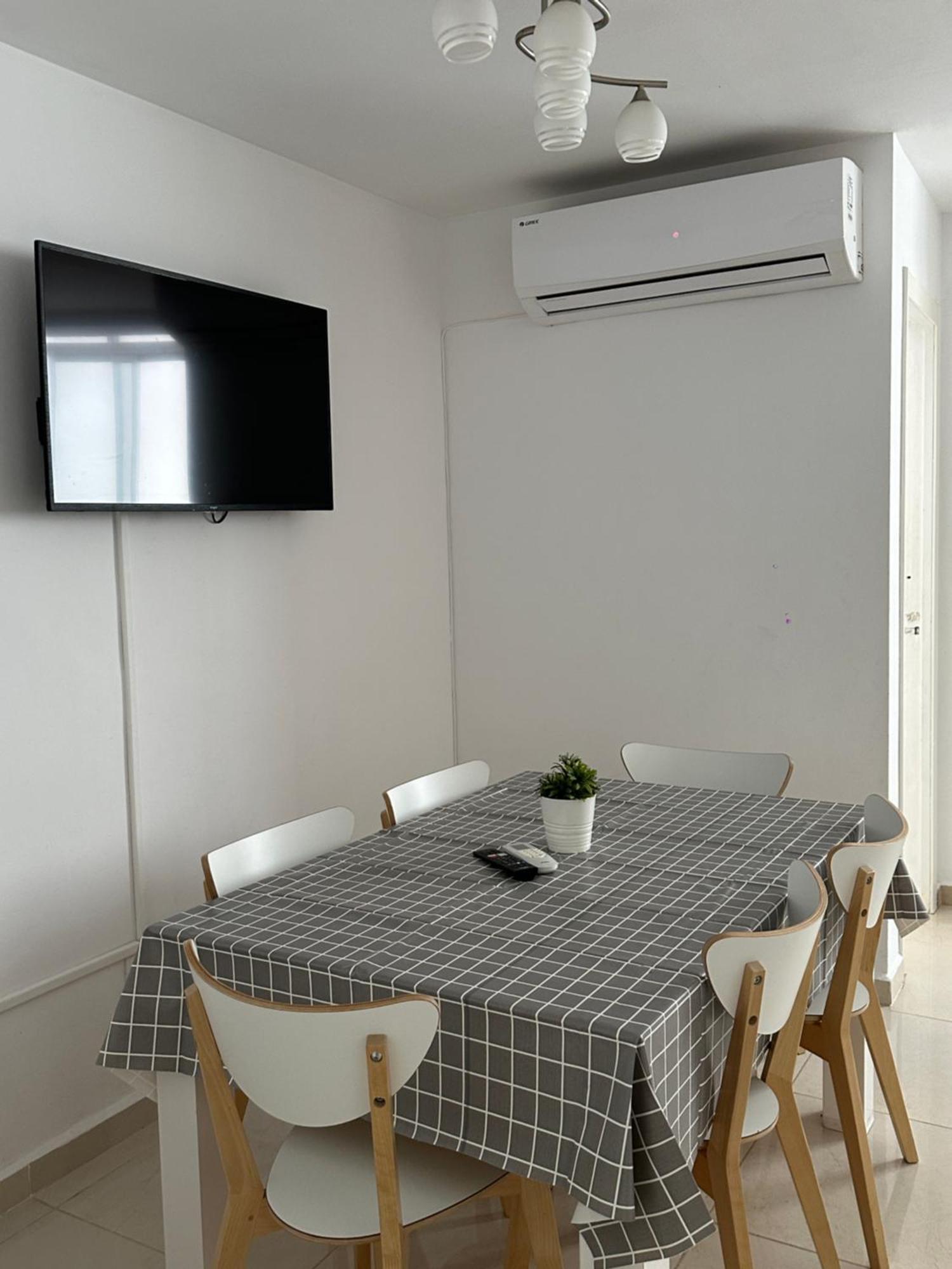 Modern And Bright 5 Bedroom Apartment Del Prado Gandía Exterior foto